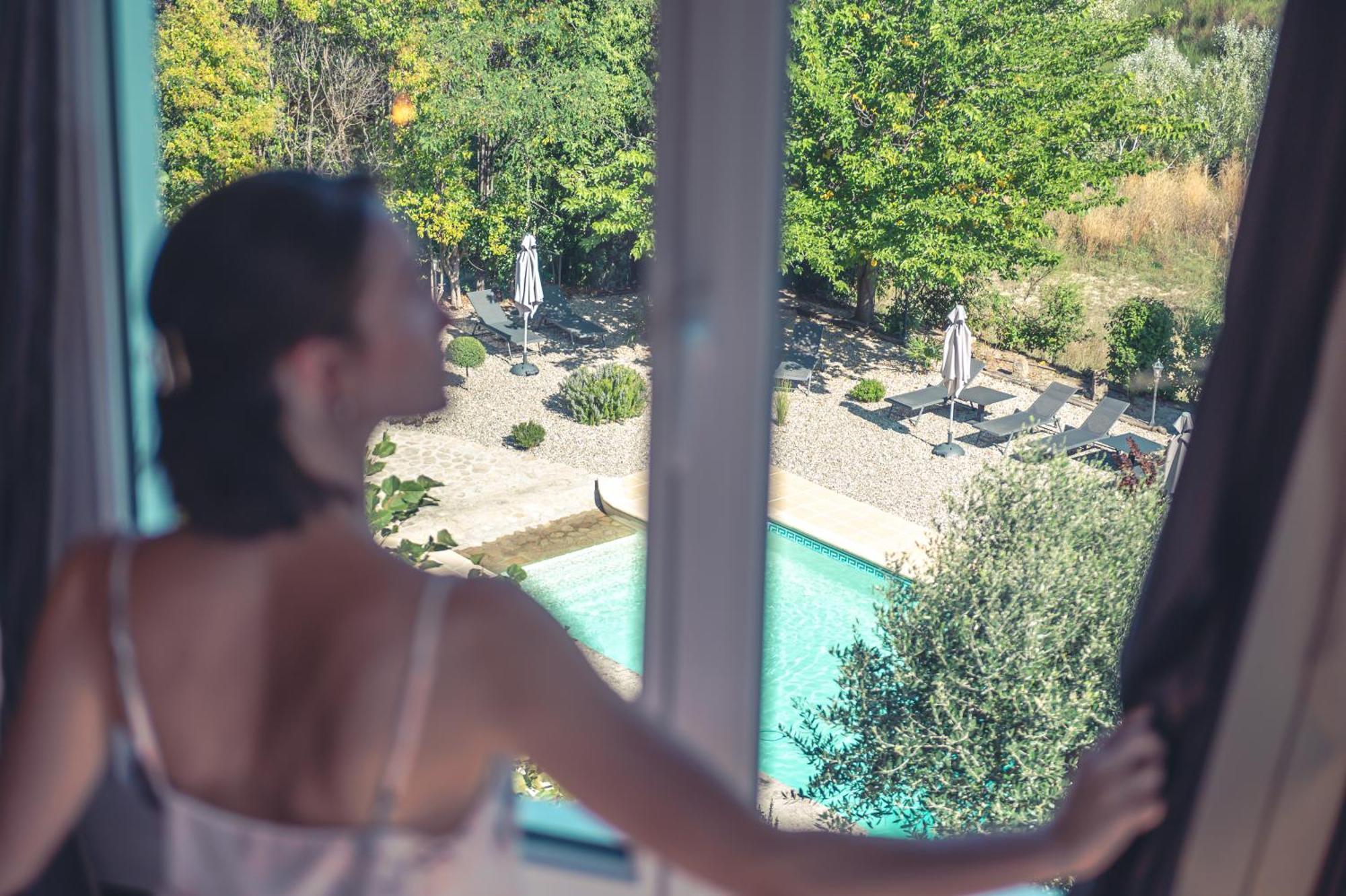 Logis Hotel Restaurant Le Plantevin Propiac Bagian luar foto